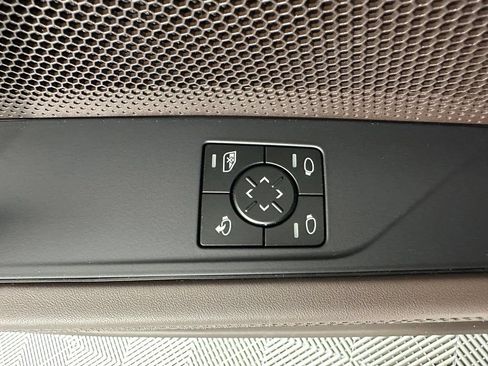 New 2026 Porsche Cayenne Turbo AWD/4WD image 19