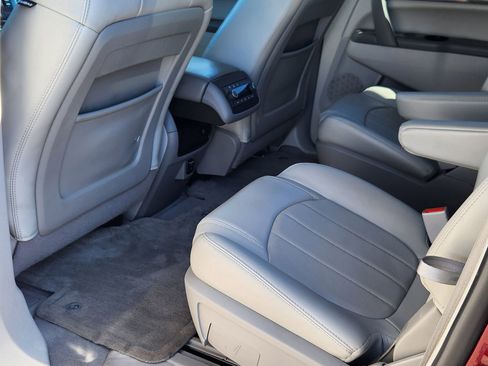 Used 2015 Buick Enclave Premium w/ Trailering Package image 11