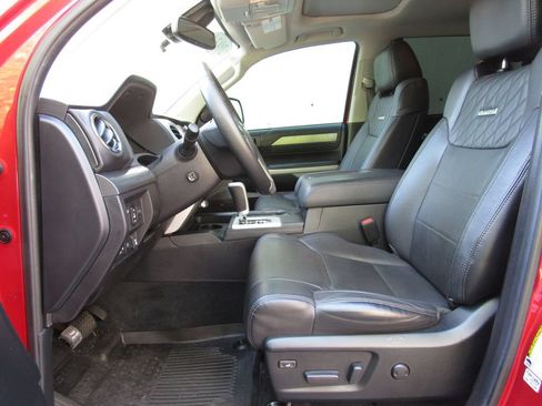 Certified 2021 Toyota Tundra Platinum AWD/4WD image 13
