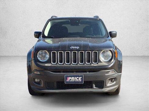 Used 2017 Jeep Renegade Latitude AWD/4WD image 2