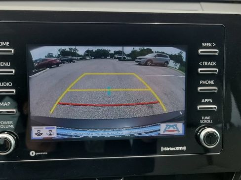 Used 2024 Toyota Camry SE w/ Convenience Package FWD image 17