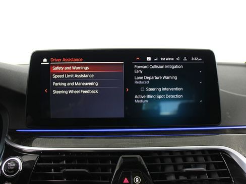 Used 2022 BMW 530i w/ M Sport Package image 14