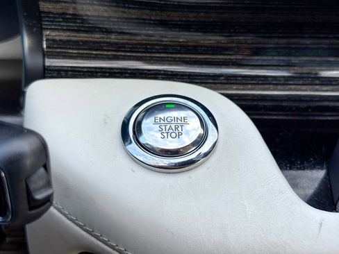 Used 2023 Lincoln Aviator Black Label Grand Touring image 27