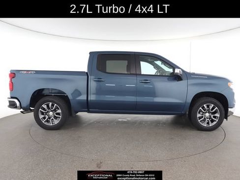 Used 2024 Chevrolet Silverado 1500 LT AWD/4WD image 23