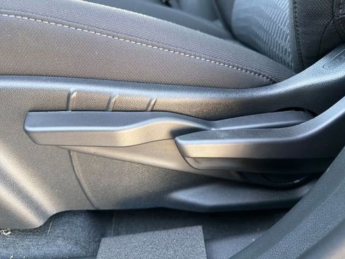 New 2026 Chevrolet Equinox LT w/ Safety and Technology Package FWD image 20