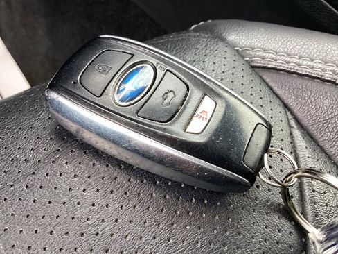 Used 2019 Subaru Forester Limited image 37