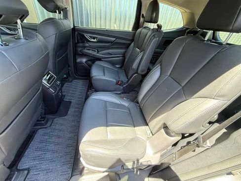 Used 2023 Subaru Ascent Limited AWD/4WD image 14