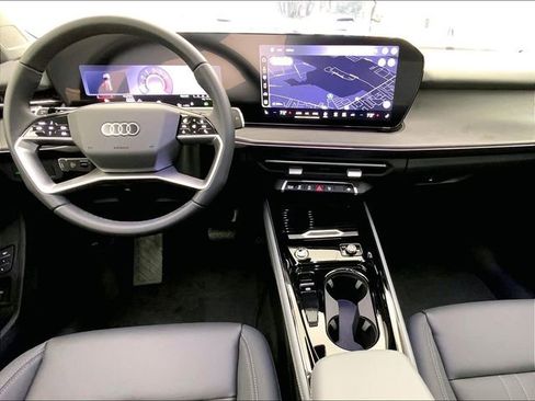 New 2026 Audi Q3 quattro 2.0T image 6