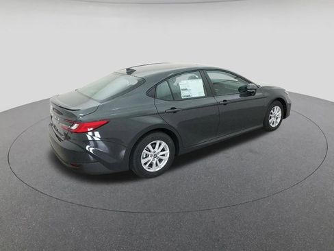 New 2026 Toyota Camry LE image 9
