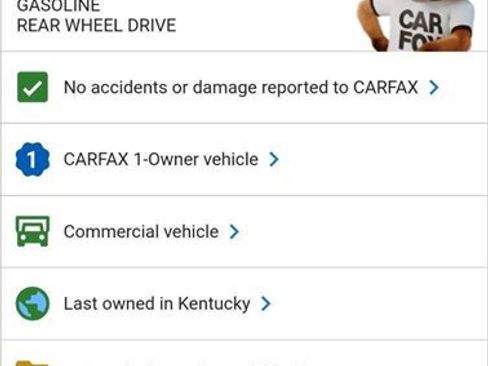 Used 2021 Isuzu NPR image 4