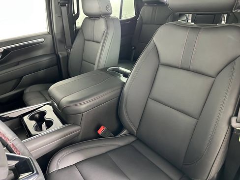 Used 2025 Chevrolet Tahoe RST w/ Comfort Package AWD/4WD image 24