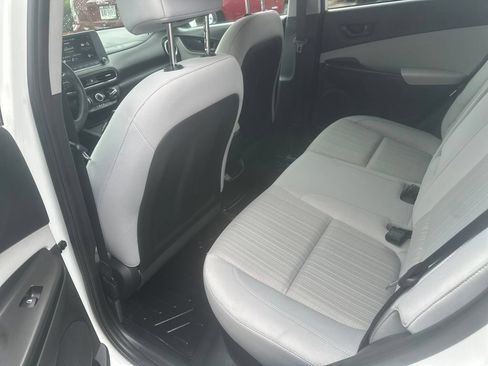 Used 2023 Hyundai Kona SEL FWD image 20
