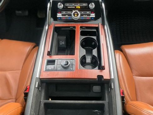 Used 2021 Lincoln Navigator L Reserve w/ Luxury Package image 15