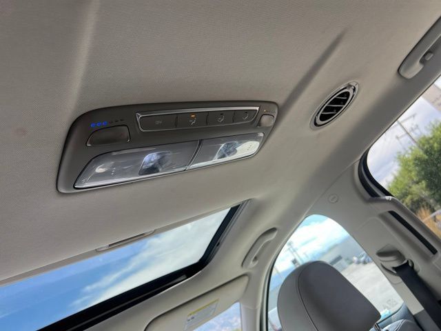 Used 2020 Kia Telluride S AWD/4WD image 22