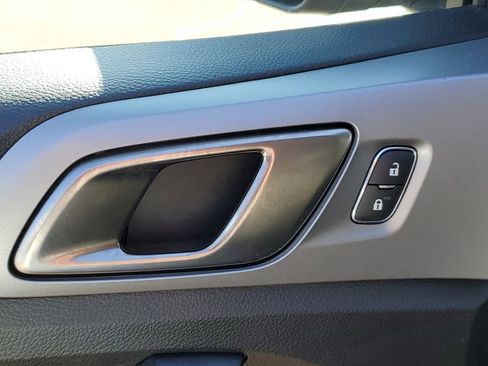 Used 2022 Ford Ranger XLT w/ Equipment Group 302A High image 21