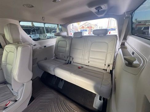 Used 2021 Lincoln Navigator L Reserve w/ Luxury Package AWD/4WD image 27
