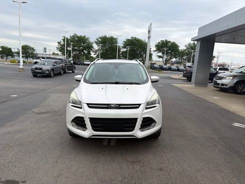 Used 2015 Ford Escape Titanium w/ Equipment Group 301A AWD/4WD image 2