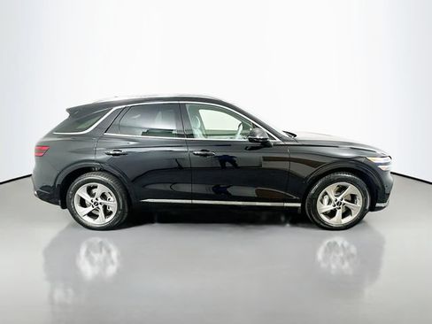 Certified 2026 Genesis GV70 2.5T Advanced AWD/4WD image 4