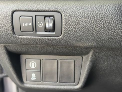 Used 2022 Honda Accord LX image 30