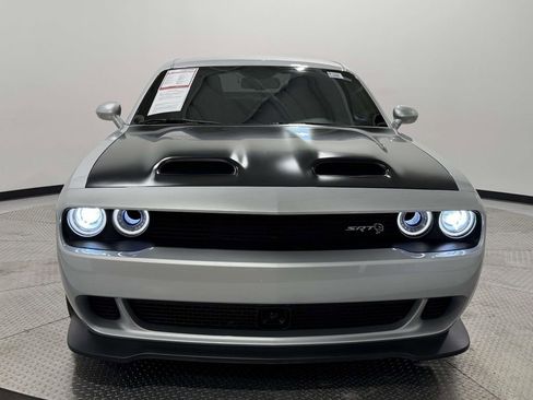 Used 2023 Dodge Challenger SRT Hellcat image 2