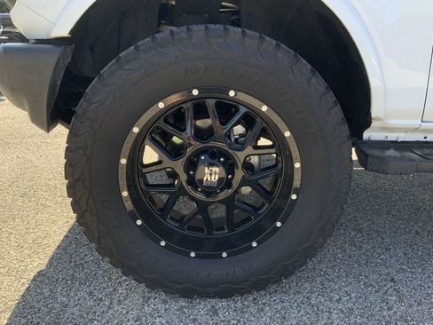 Used 2023 Ford Bronco Outer Banks AWD/4WD image 15