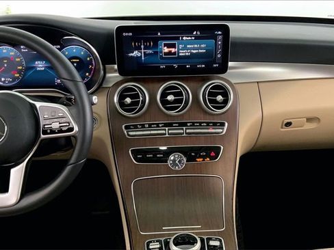 Used 2021 Mercedes-Benz C 300 Sedan image 6
