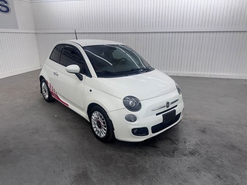 Used 2015 FIAT 500 Sport w/ Sport Appearance Group image 3