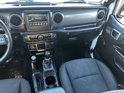 Certified 2022 Jeep Wrangler Unlimited Sport image 15