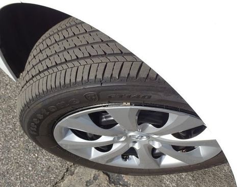 Used 2024 Toyota Corolla LE FWD image 30