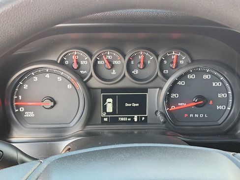 Used 2020 Chevrolet Silverado 1500 Custom w/ Custom Value Package image 16