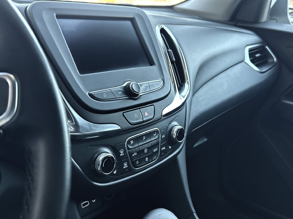 Used 2024 Chevrolet Equinox LT AWD/4WD image 14