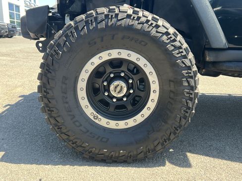 Used 2012 Jeep Wrangler Unlimited Sport AWD/4WD image 20