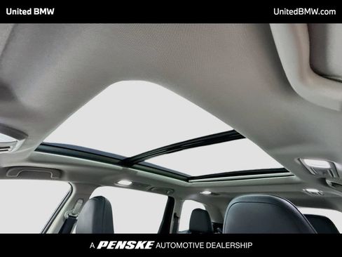 Used 2023 Subaru Ascent Limited w/ Technology Package AWD/4WD image 19