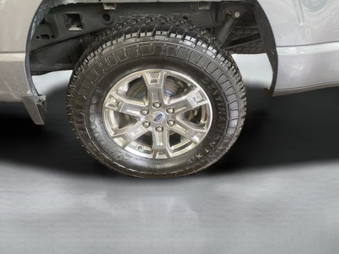 Used 2023 Ford F150 XLT w/ XTR Package AWD/4WD image 24