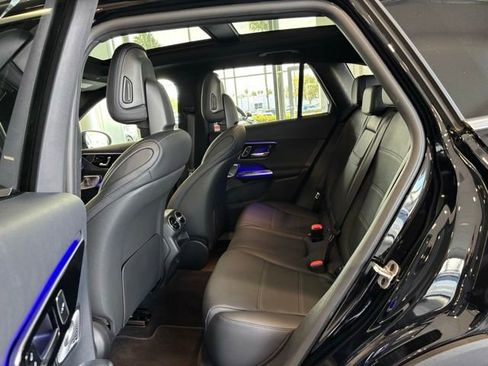 Certified 2025 Mercedes-Benz GLC 300 4MATIC image 30