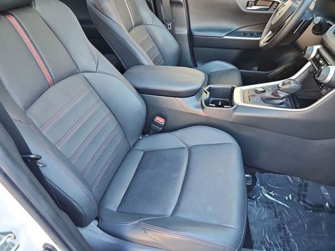Used 2024 Toyota RAV4 XSE w/ Premium Package AWD/4WD image 18