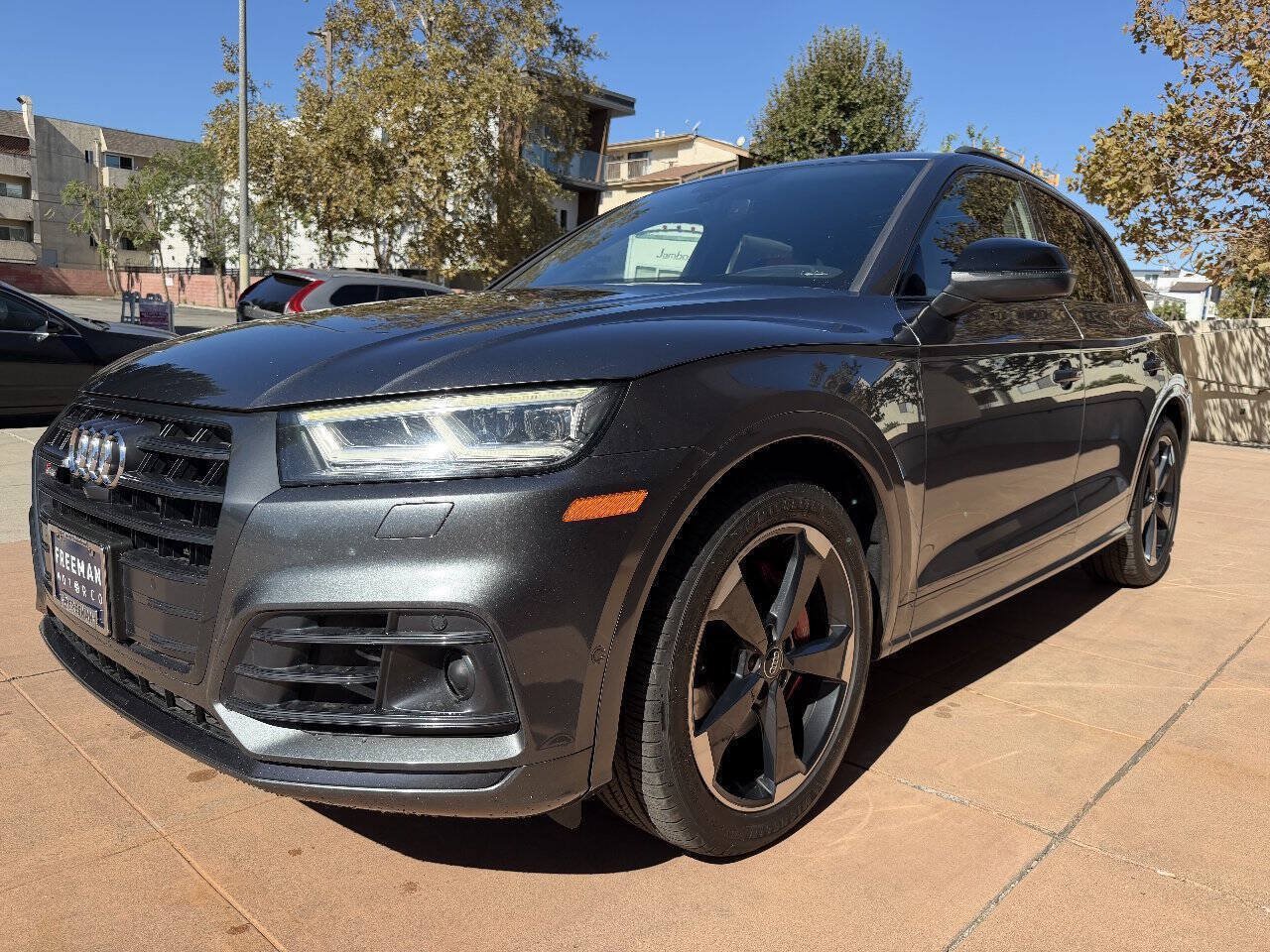 Used 2019 Audi SQ5 Prestige AWD/4WD image 2