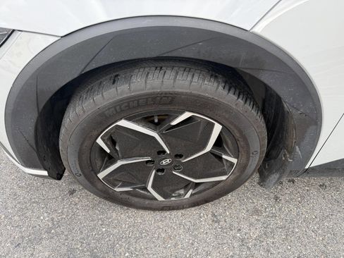 Used 2023 Hyundai Ioniq 5 SE image 14