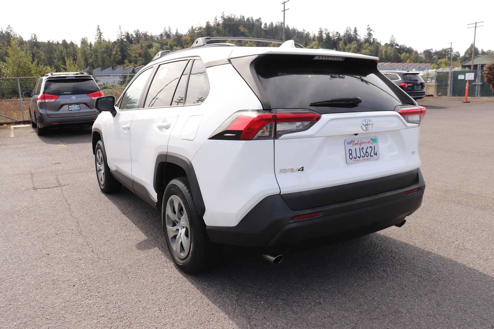 Used 2019 Toyota RAV4 LE w/ All Weather Liner Package FWD image 7