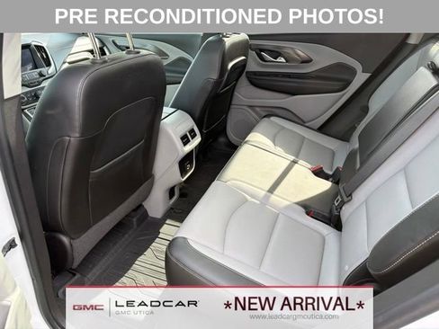 Used 2022 GMC Terrain SLT w/ LPO, Floor Liner Package AWD/4WD image 20