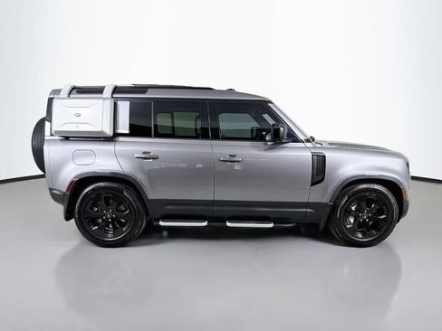 Certified 2020 Land Rover Defender 110 SE AWD/4WD image 4
