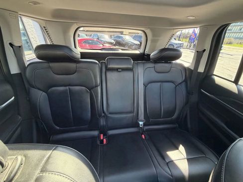 Used 2022 Jeep Grand Cherokee Limited 4xe image 56