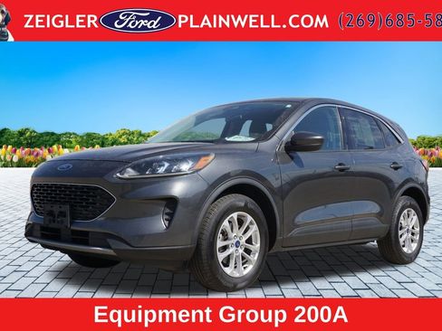 Used 2020 Ford Escape SE AWD/4WD image 1