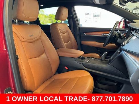 Used 2020 Cadillac XT5 Premium Luxury image 18