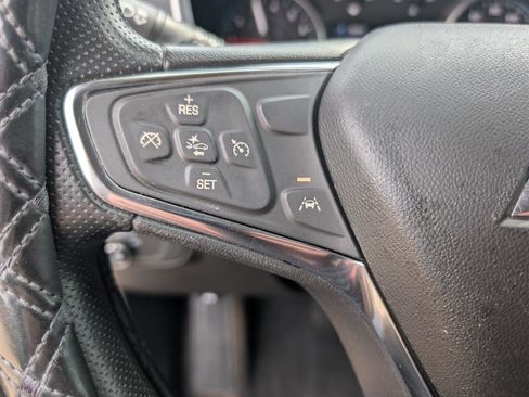 Used 2021 Chevrolet Equinox LT FWD image 20
