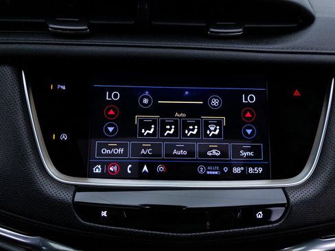 Used 2023 Cadillac XT5 Premium Luxury FWD image 25