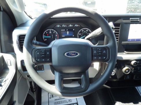 Used 2024 Ford F550 2WD Crew Cab Super Duty image 20