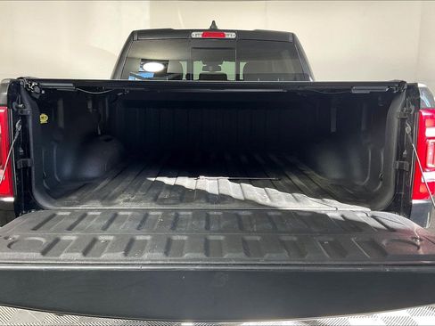 Used 2020 RAM 1500 Laramie image 18
