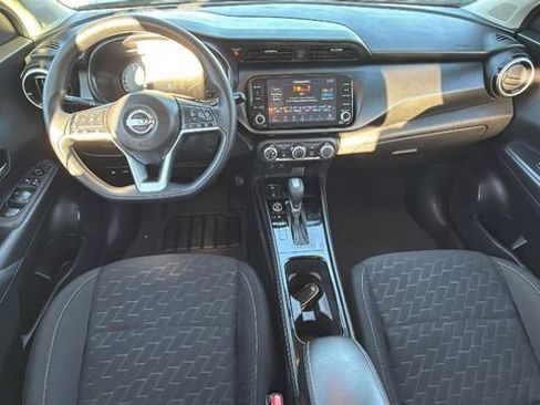 Used 2024 Nissan Kicks SV image 26