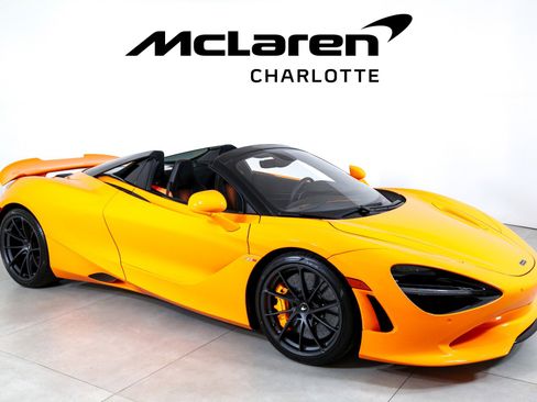 New 2026 McLaren 750S Spider image 2
